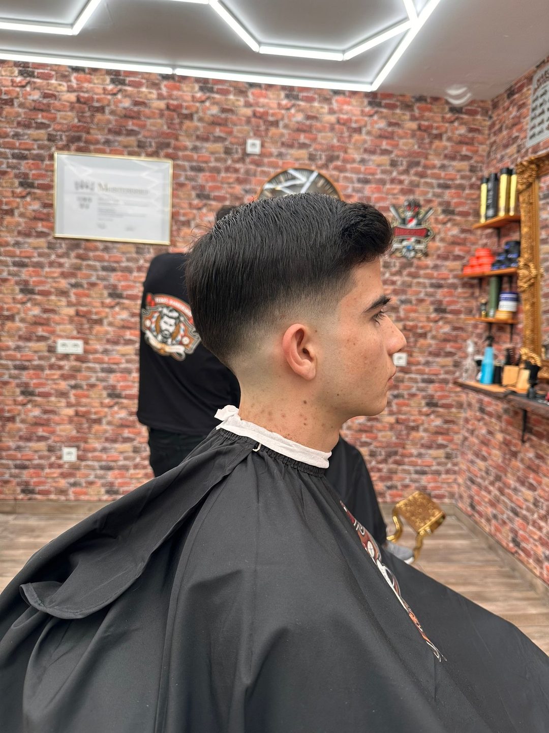 Crop mit Mid Fade